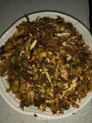酸菜春笋肉末馅儿老南瓜皮儿大包子的做法步骤：5