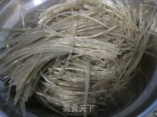胡萝卜粉丝包的做法步骤：3