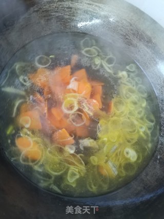 青菜鸡蛋疙瘩汤的做法步骤：5