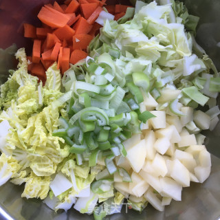 胡萝卜豆腐丁饸饹的做法步骤：8