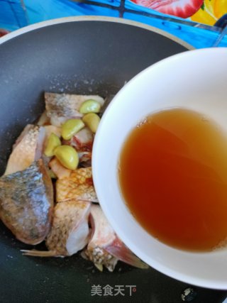 腊八醋烧梭鱼的做法步骤：11