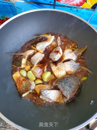 腊八醋烧梭鱼的做法步骤：12