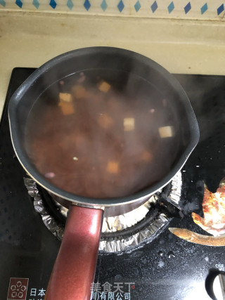 茯苓赤豆薏仁粥的做法步骤：5