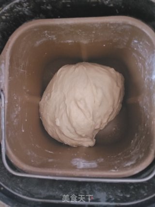 黄油蒜香手撕包的做法步骤：3