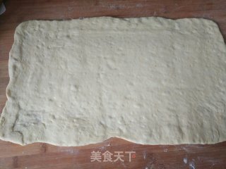 黄油蒜香手撕包的做法步骤：10