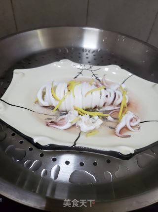 蒸鱿鱼的做法步骤：5