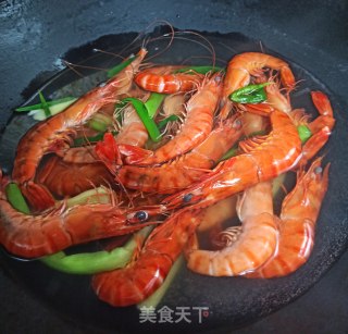 葱姜柠檬汁基围虾的做法步骤：4