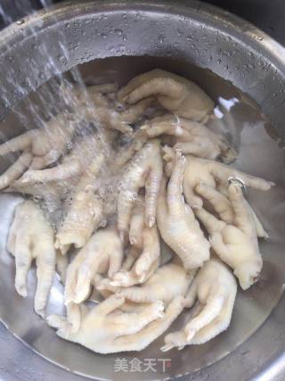 酸辣鸡爪的做法步骤：2