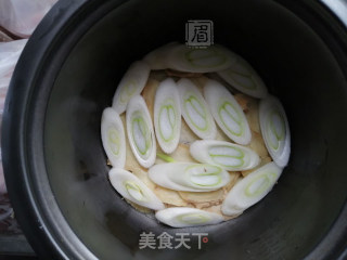 电饭锅盐焗鸡腿的做法步骤：3