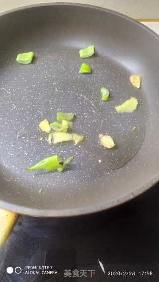牛肉炒杏鲍菇的做法步骤：3