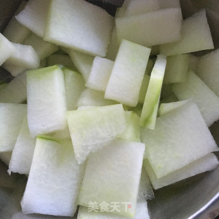 低脂冬瓜虾干汤的做法步骤：3