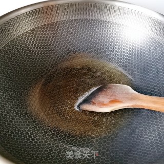 火腿肠炒黄瓜的做法步骤：3