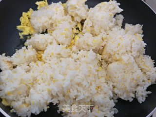 鸡蛋炒饭的做法步骤：6