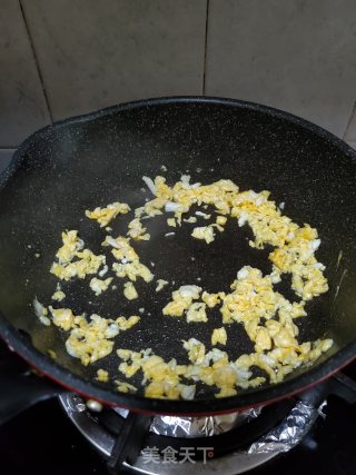 泡菜蛋炒饭的做法步骤：4