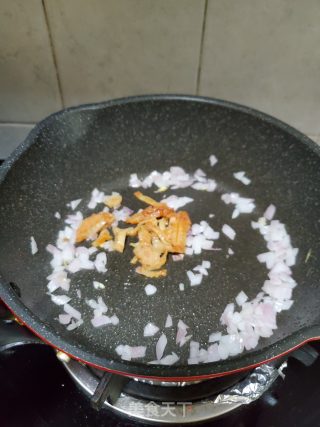 泡菜蛋炒饭的做法步骤：6
