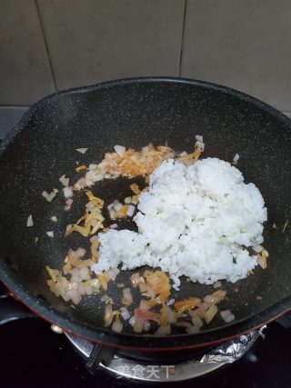 泡菜蛋炒饭的做法步骤：7