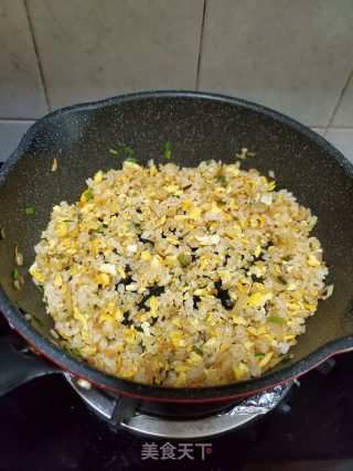 泡菜蛋炒饭的做法步骤：11