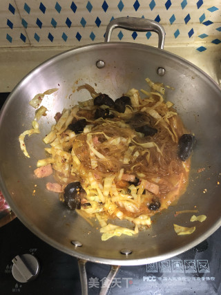 香辣粉丝包菜烧火腿的做法步骤：9