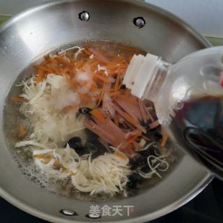 酸辣汤的做法步骤：5