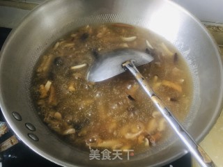 酸辣肉丝汤的做法步骤：7