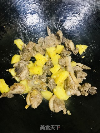 菠萝魔芋炒鸭（应季美食）的做法步骤：6