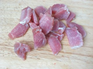 “ 肉菜 ”西葫芦炒肉的做法步骤：3