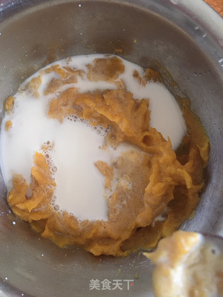 地瓜饼的做法步骤：2
