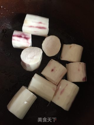 蕃茄玉米淮山素汤的做法步骤：1