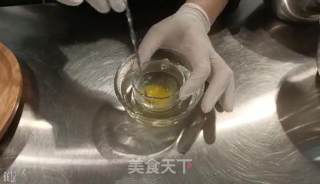 自制甜品|芒果班戟的做法步骤：1