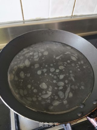 蛋汤（超好吃超简单的快手汤）的做法步骤：2