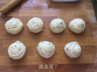 葱花千层饼的做法步骤：12