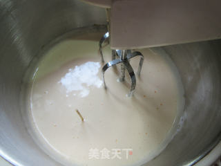 纸杯黄桃蛋糕的做法步骤：4