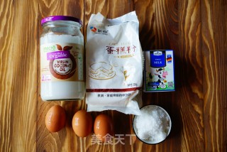草莓蛋糕的做法步骤：1