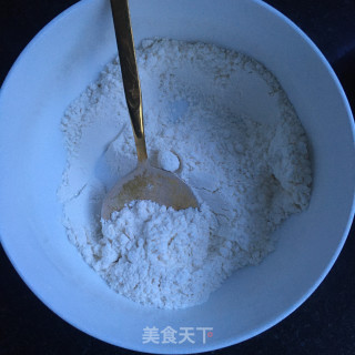 香煎苹果饼的做法步骤：1