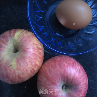 香煎苹果饼的做法步骤：2