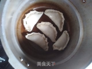 韭菜盒子的做法步骤：12