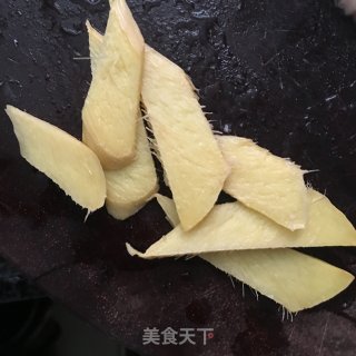 梅干菜焖五花肉的做法步骤：4