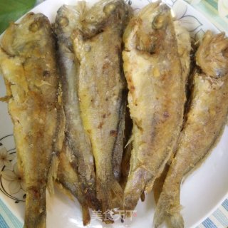 小黄花酥鱼的做法步骤：6
