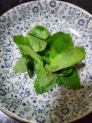 薄荷茶的做法步骤：2
