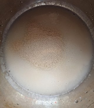 酒酿蔓越莓发糕的做法步骤：3