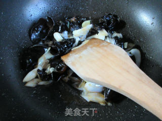 葱香木耳的做法步骤：7