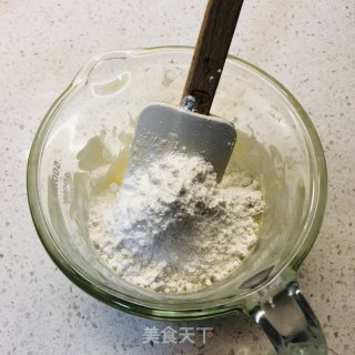 香甜好吃的酥皮泡芙的做法步骤：3