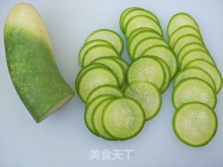 萝卜蒸肉的做法步骤：2