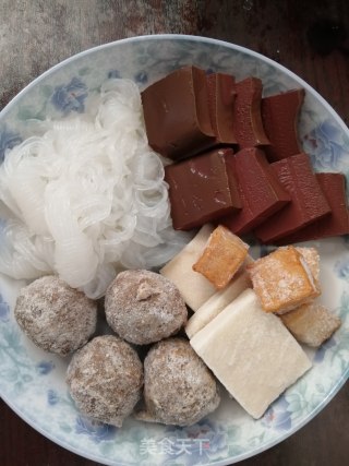 麻辣烫的做法步骤：1