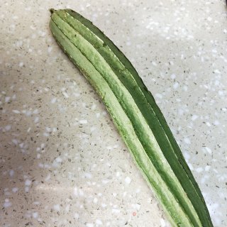 丝瓜腐竹汤的做法步骤：2