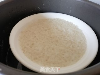 菠菜烧卖。的做法步骤：1
