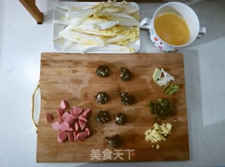 上汤娃娃菜的做法步骤：1