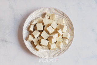 香辣豆腐的做法步骤：1