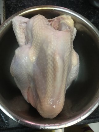 烤鸡的做法步骤：1