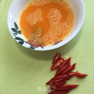 蛋液酿豆腐的做法步骤：2
